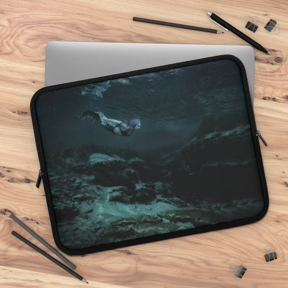 Miniature : Tresor de la Mer Familiar Mermaid Laptop Sleeve School Supplies