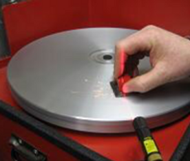 Sharpening a clipper Blade