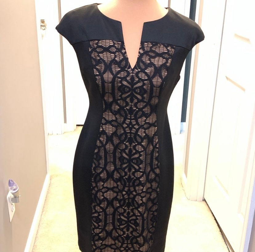 Thumbnail: Pre-Owned: Connected Apparel Cap Sleeve Lace Panel Sheath Dress Size 8P