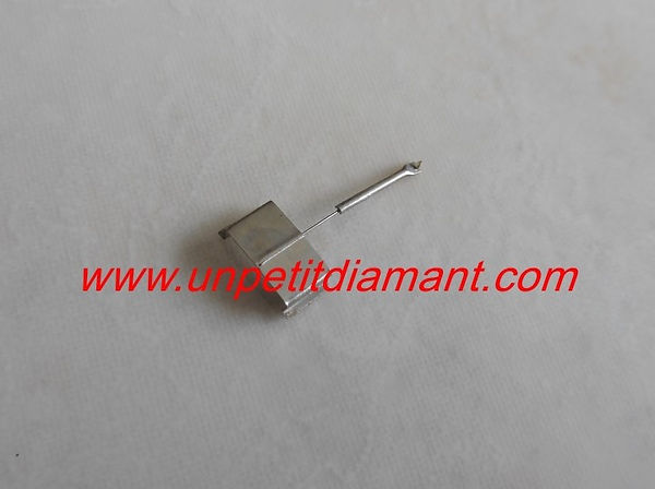 ELECTRO VOICE 26ST Diamant et Saphir de remplacement, aiguille, stylet de rechange pour platine vinyle, chaine hifi, tourne disque, needle, diamond, stylus, replacement for vintage turntable, aguja tocadisco, puntina giradishi, cartridge stylus, nadel fur kartushe plattenspieler, tonnadel