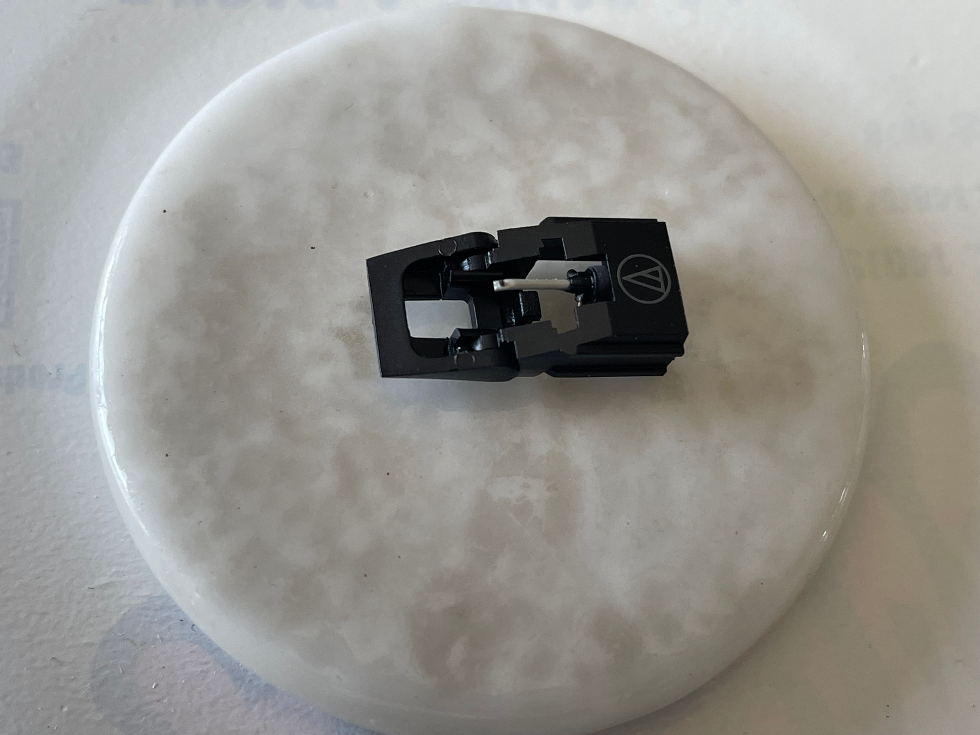 6879,3 THOMSON ATN 51 Aguja de repuesto para tocadiscos antiguos