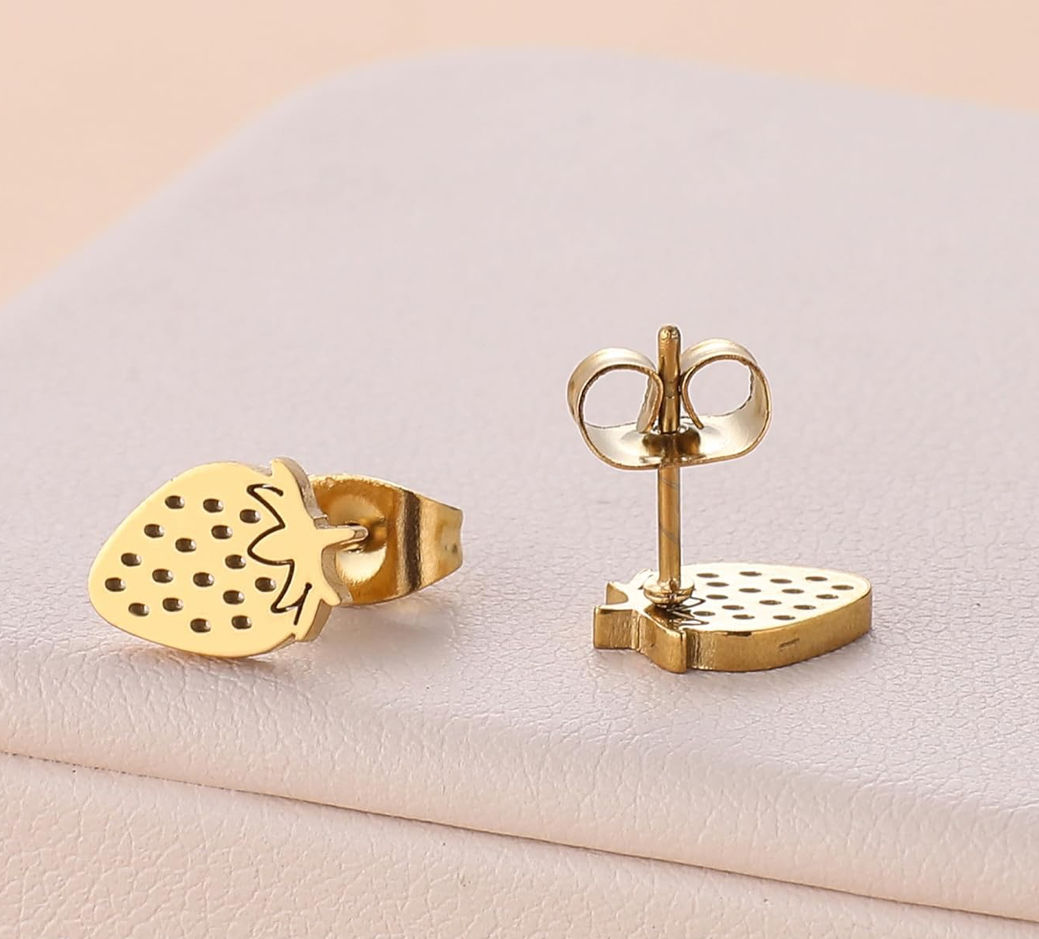 Strawberry Stud 