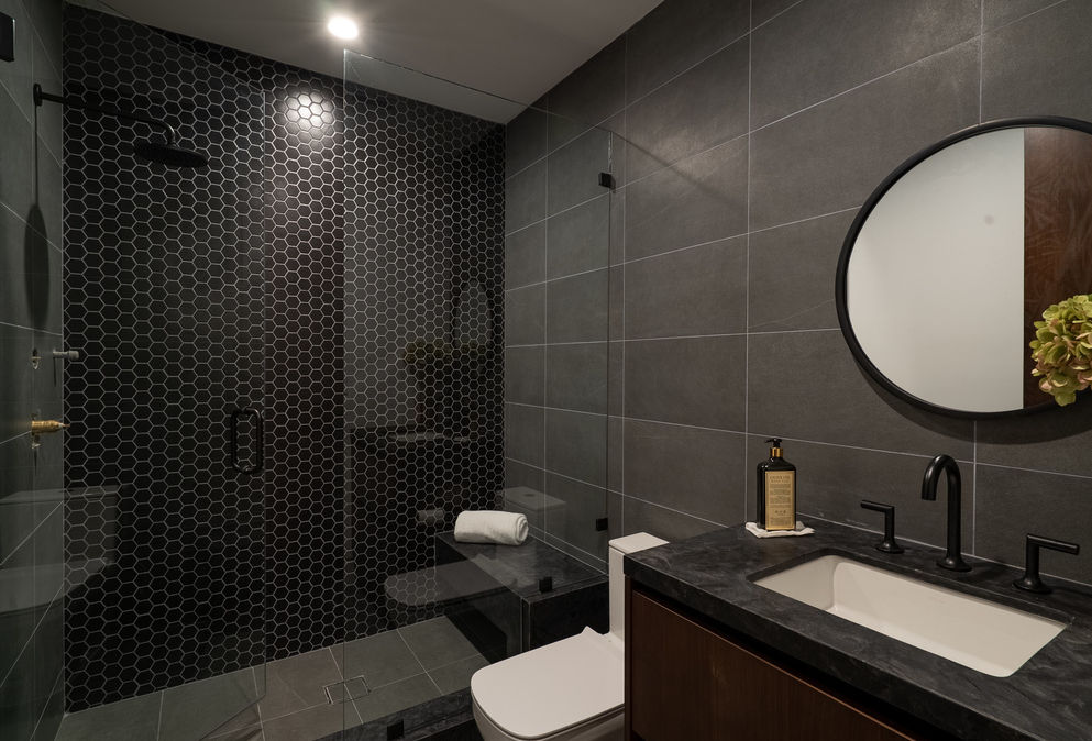 Modern bathroom remodel in Ventura County by Master Construction