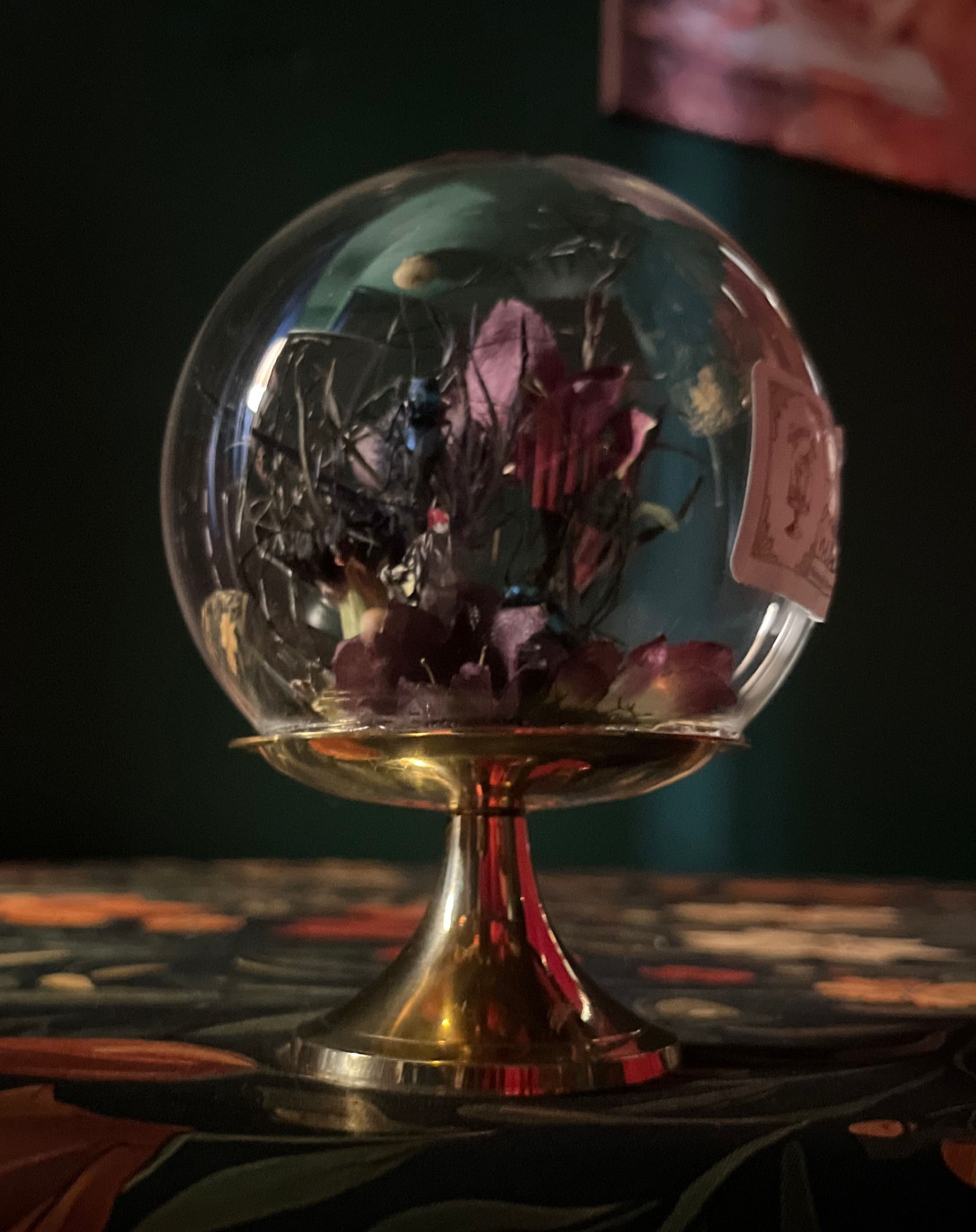 Longhorn Beetle & Florals Globe Mini World by Terrorium Shop