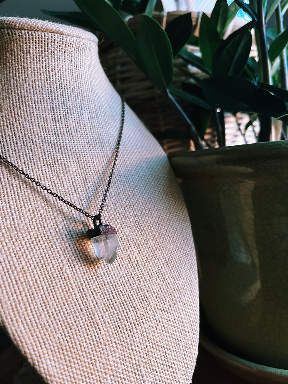 Thumbnail: Clear Quartz Necklace 