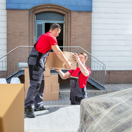Why Choosing a Local Removal Company in Devon is a Smart Move?