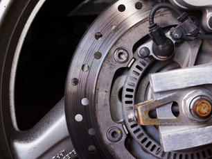 Inspección del Sistema de Frenos ABS: Seguridad Avanzada