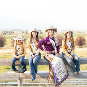 DRA Queen Bethany and court