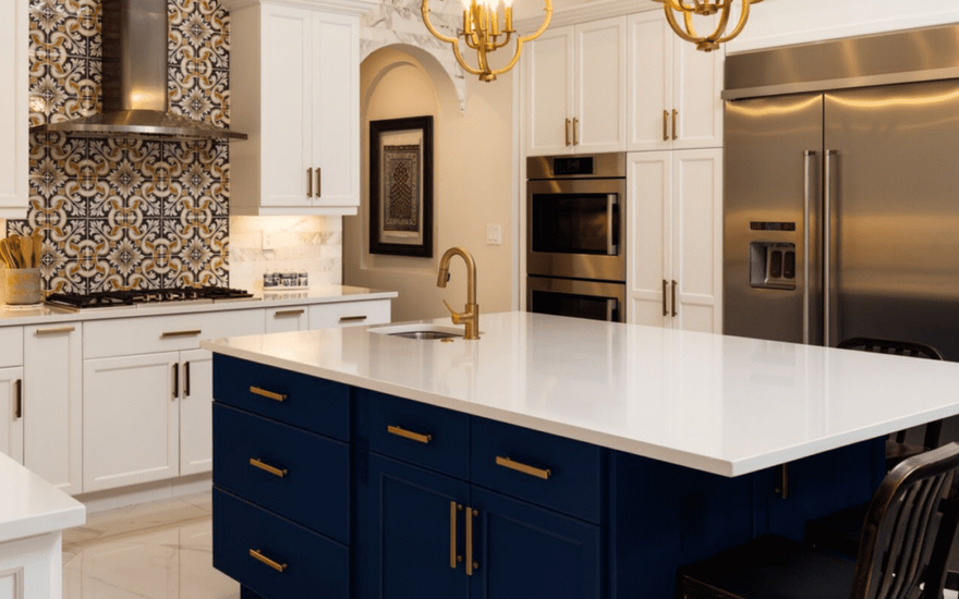 navy-blue-kitchen-cabinets-1080x675.png