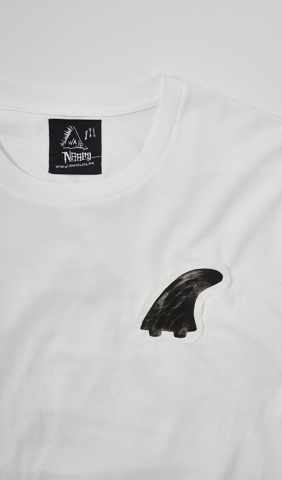 Thumbnail: FIN CHEST TEE