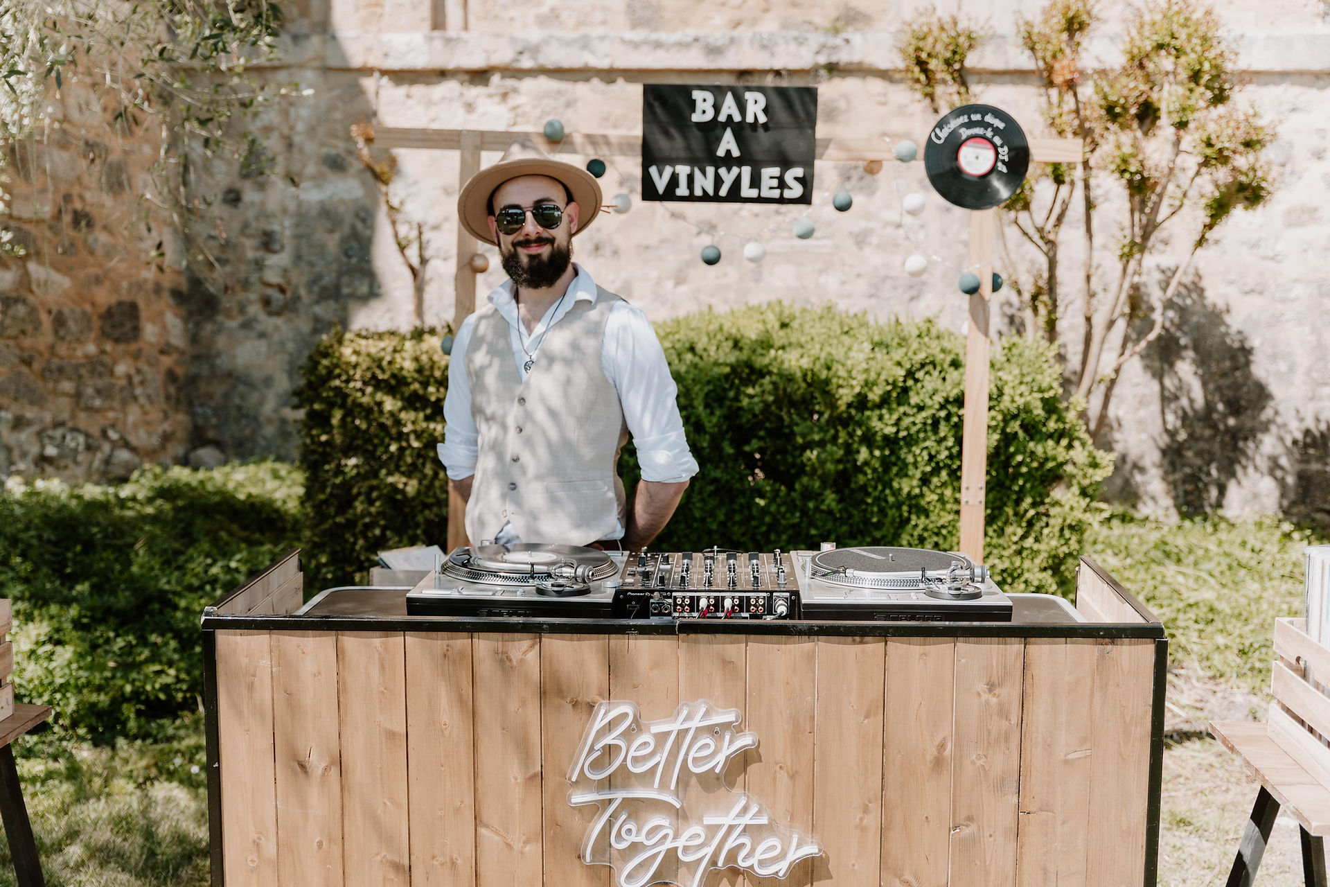 Gabriel, host of the vinyl bar for Agence Animéa ©La Rue des Madeleines
