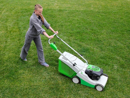 Efficient Gardening With The Right Lawn Mower Models