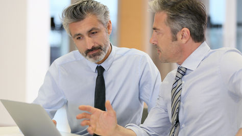 Πως η Ασφάλιση Ζωής μπορεί να χρησιμοποιηθεί στρατηγικά από επιχειρήσεις με δύο Ιδιοκτήτες