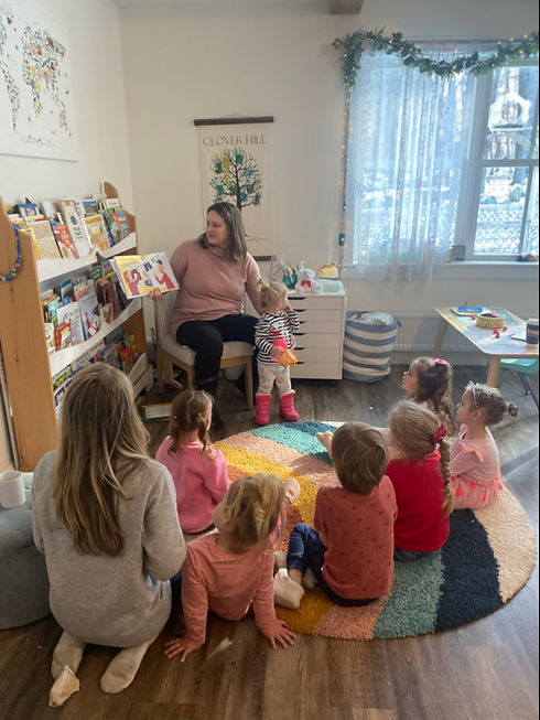 author reading her book to a preschool class