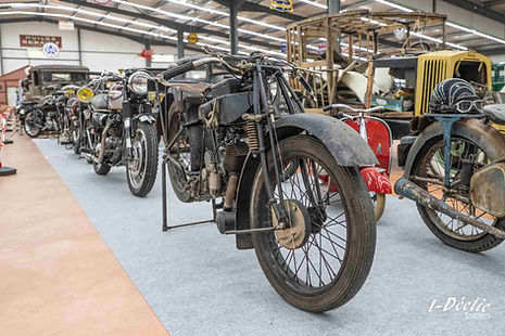 Photo du tandem-cyclomoteur Derny au musée de l'Aunis