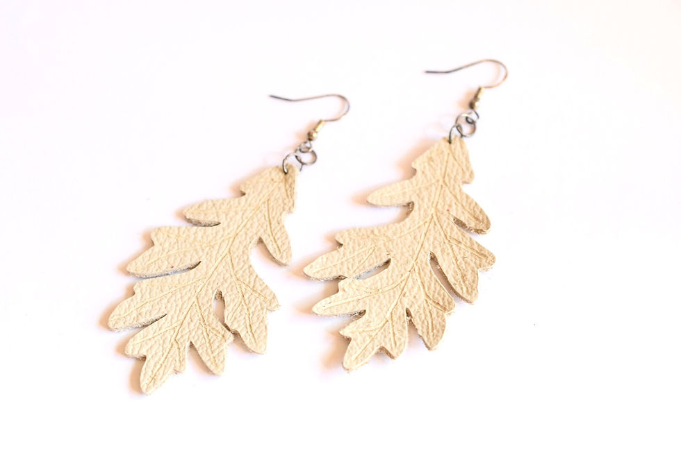 Thumbnail: Ivory Leather Large Oak Leaf Earrings 