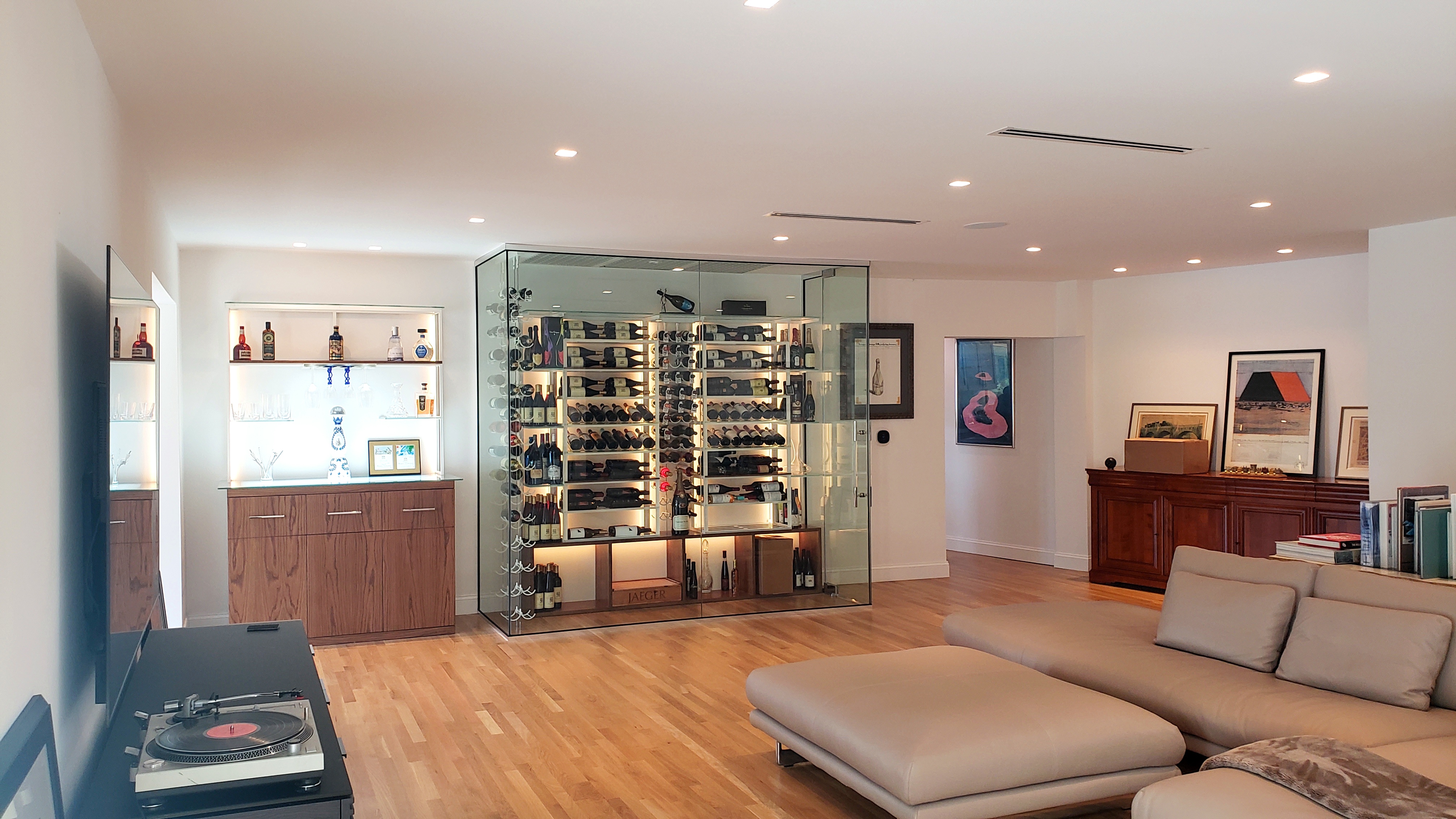 Coral Gables Bar luxury wine cellar bar FL – Dragon Cellars