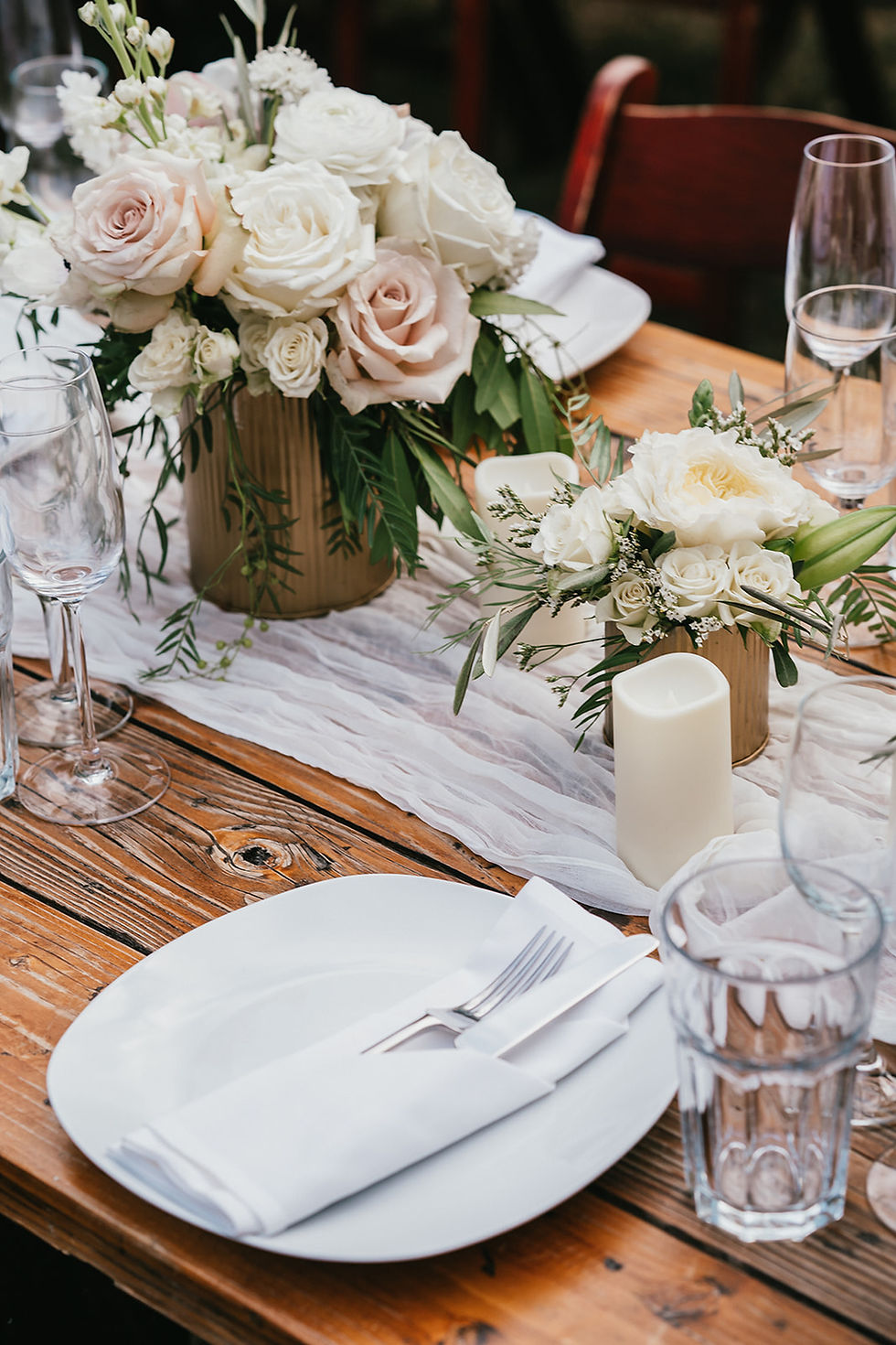 Tablescape for Bridget & Bradley by White Fig Designs at The 1909