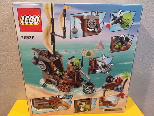 LEGO Angry Birds 75825 Piggy Pirate Ship (2016) Retired Set
