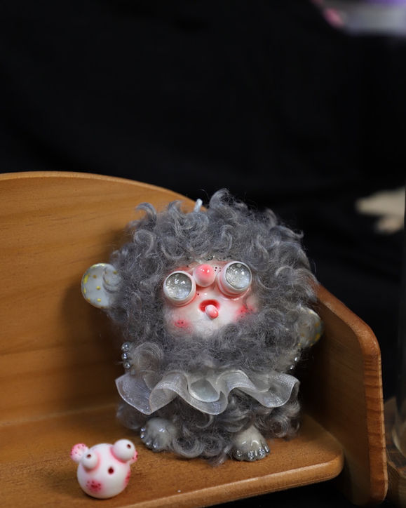 KUD Studio - Dusty Doll
