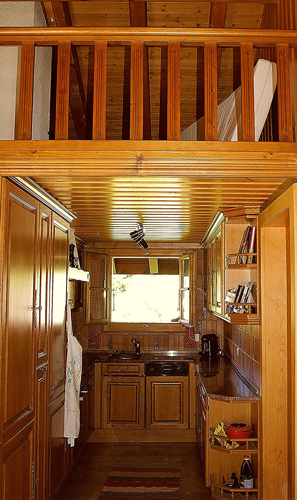 9 Kitchen mezzanine