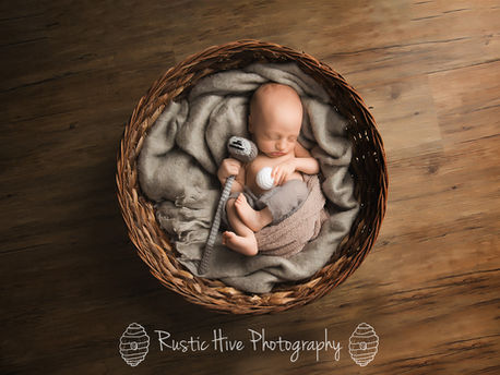 Baby B | Putnam Newborn Photgrapher
