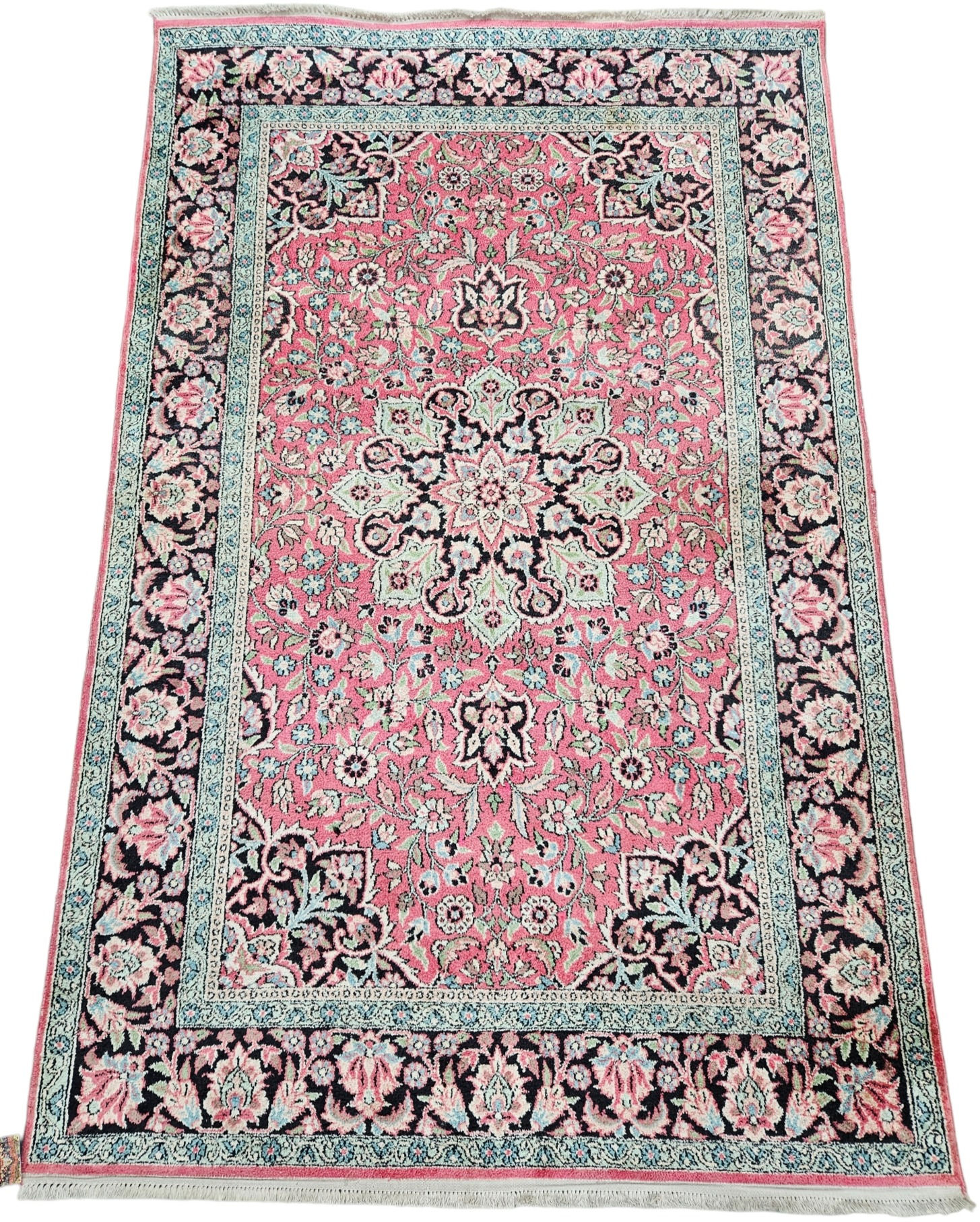 Handgeknoopt Kashmir zijde tapijt medallion pink