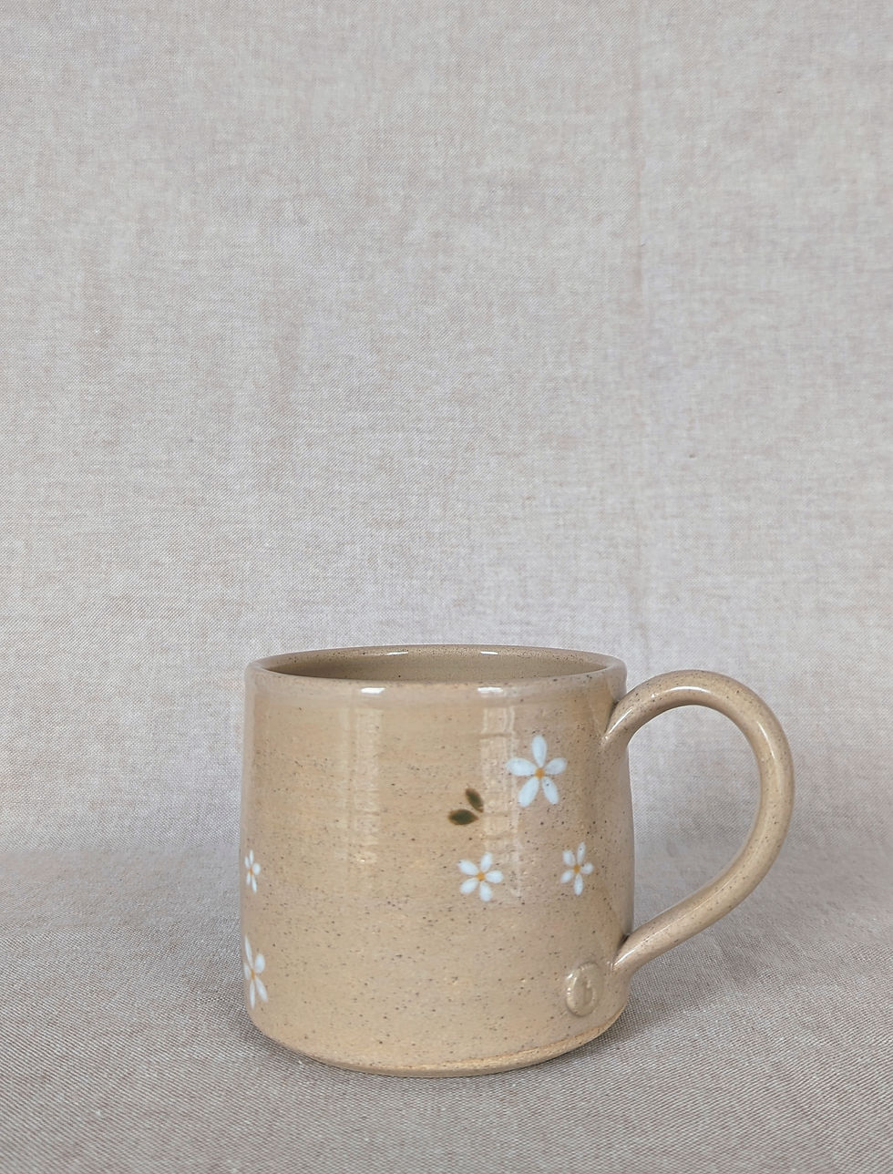Thumbnail: Toasty Classic Daisy Mug