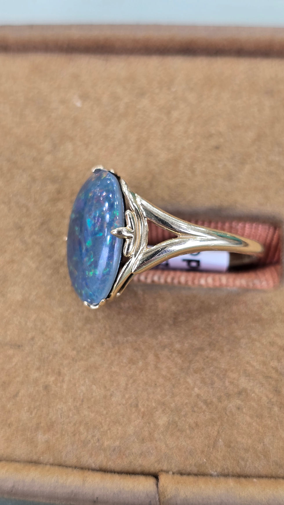 Miniaturbild: Estate Opal Triplet Ring
