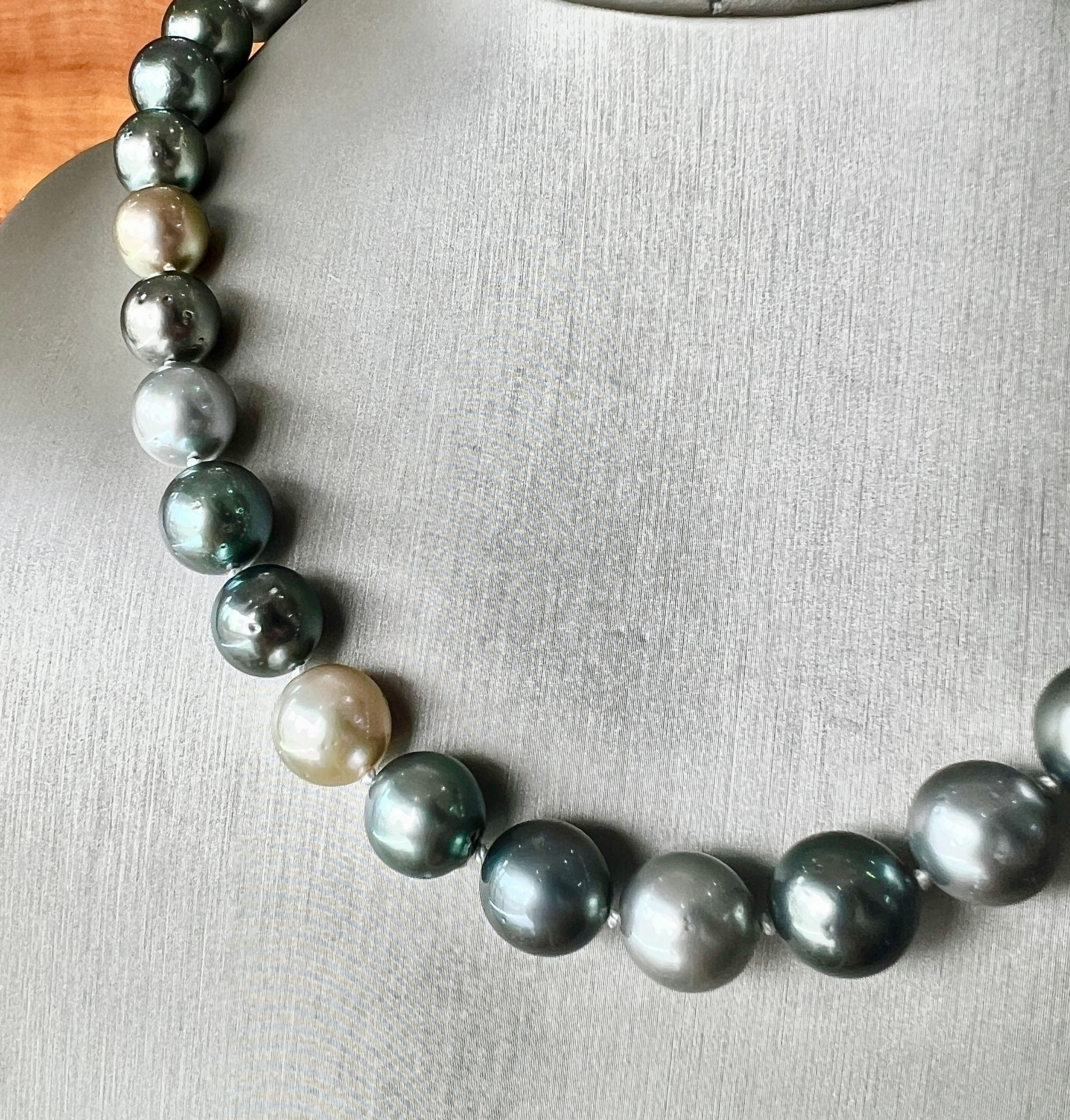 Tahitian Pearl Necklace
