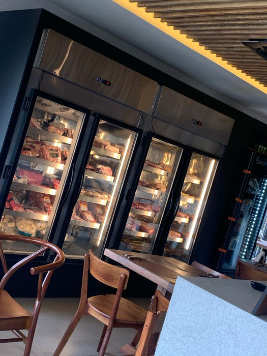 Carnes in natura dry aged na boutique