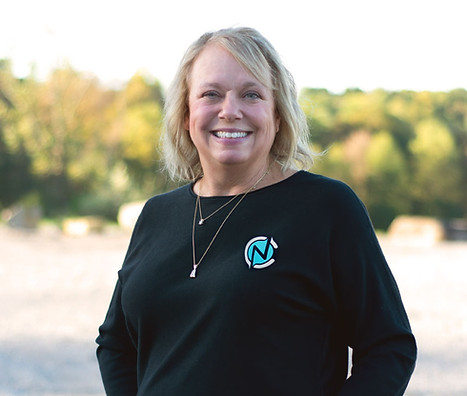 Stacy-Mauck with logo.jpg