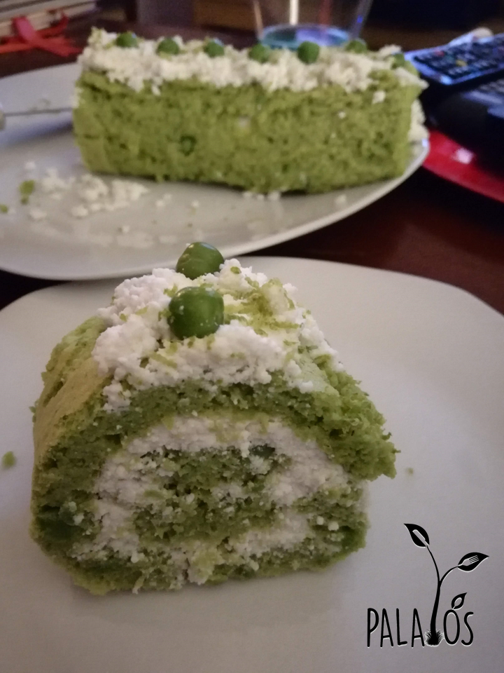 Torta fresca recheada com requeijão