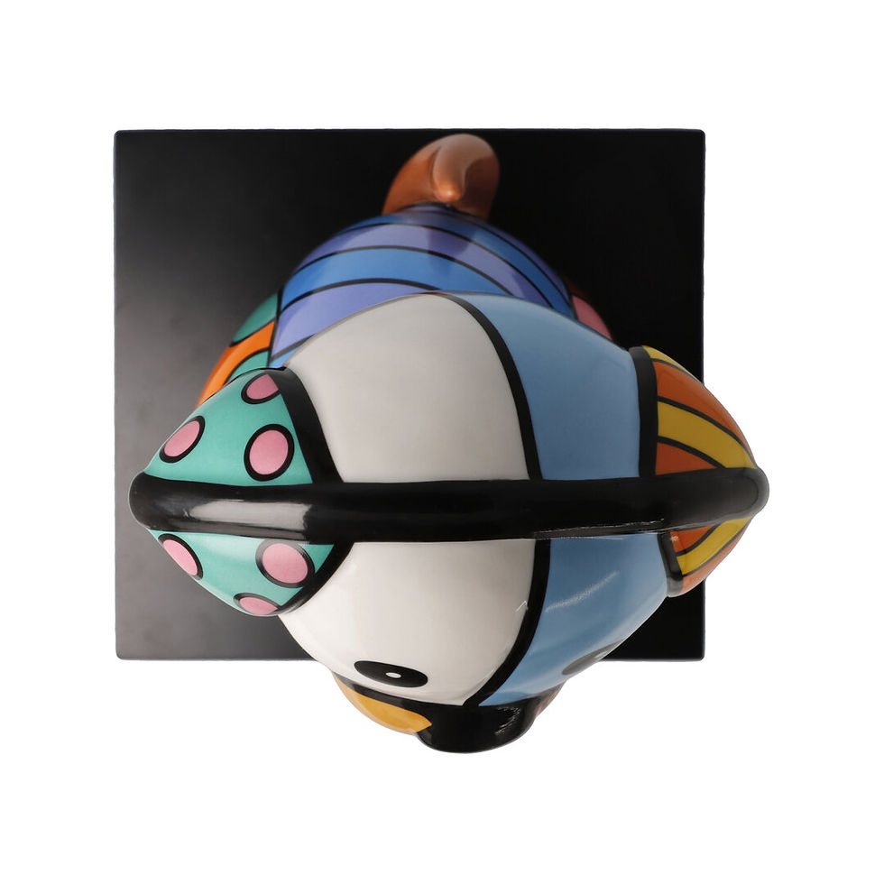 Thumbnail: Baby Blue Porcelain sculpture in bright color made by Goebel design Romero Britto for sale at Miva Fine Art Gallery Sweden