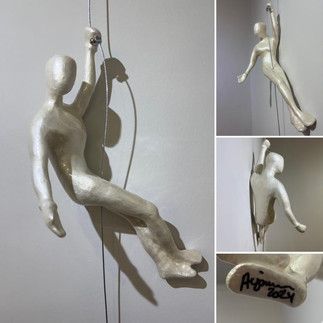 #38 Wall Climber White Pearl Metallic from Miva Fine Art Gallery Sweden