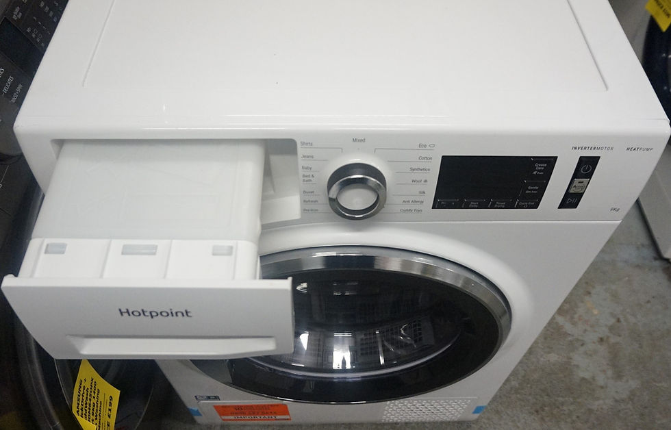 Thumbnail: Hotpoint NT M11 8X3XB UK 8kg Heat Pump Tumble Dryer – White