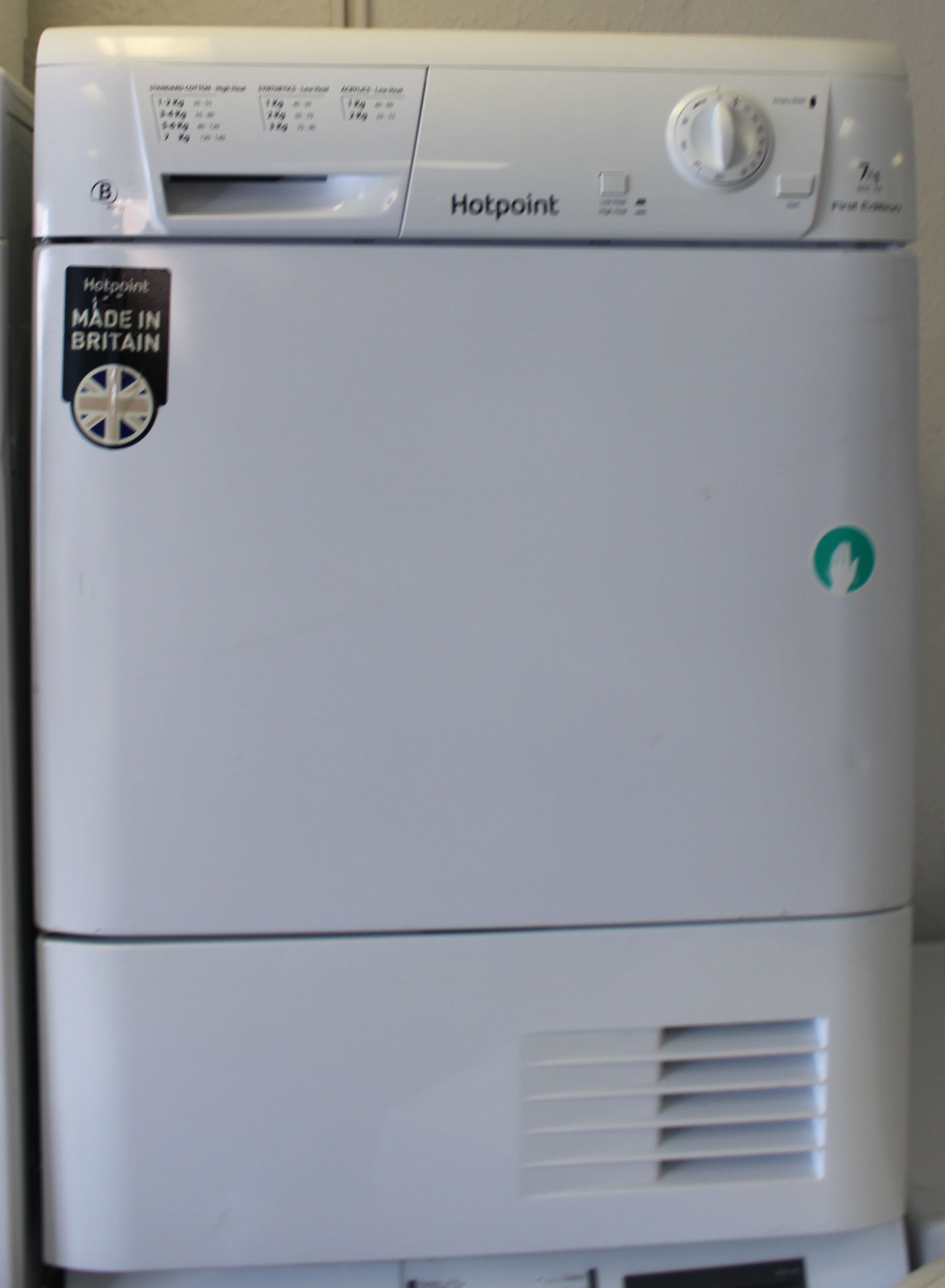 Hotpoint FETC70 First Edition 7kg Condenser Dryer - White