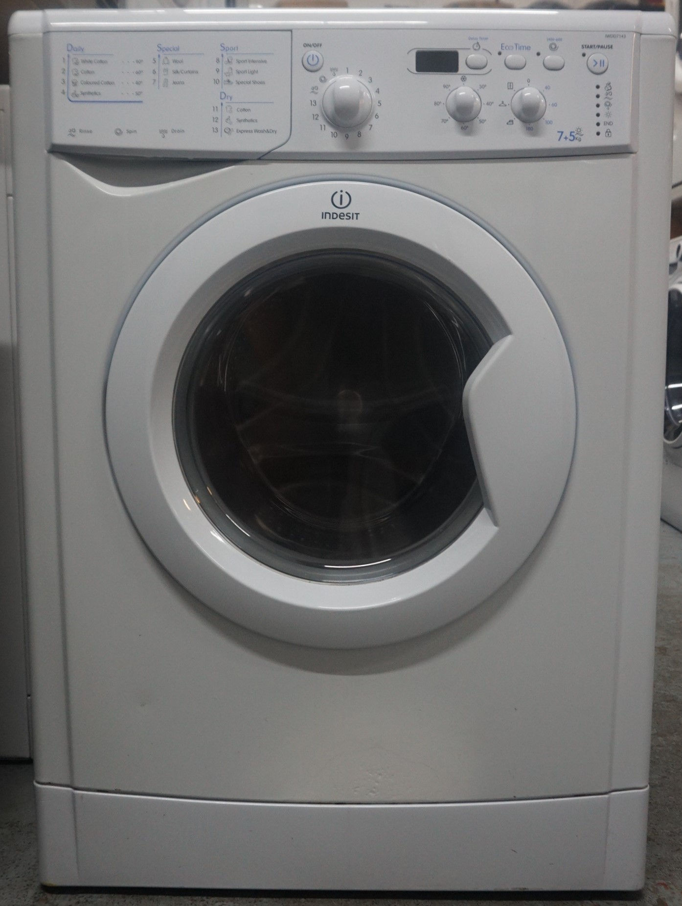 INDESIT IWDD7143S 7kg Wash 5kg Dry 1400rpm Freestanding Washer Dryer