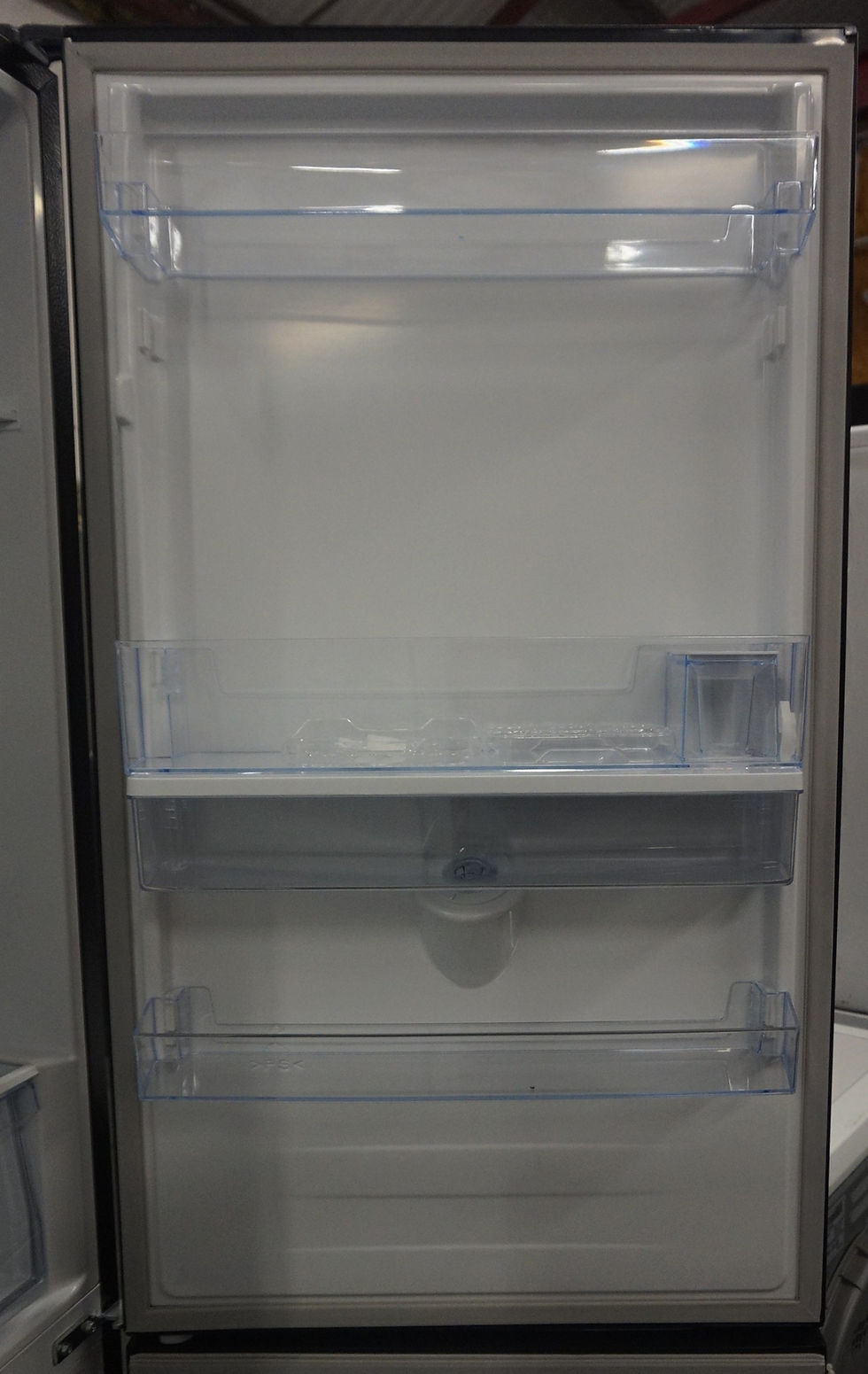 Thumbnail: Hisense RB390N4WBE Fridge Freezer 60/40 With Water Dispenser - Black