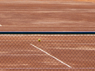 FREIE ZEITEN IN UNSERER TENNISHALLE