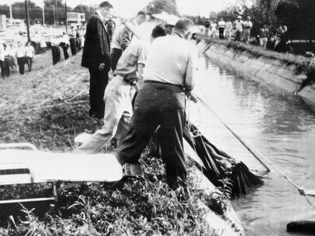 Photo from the Internet. Irene Garza Body found on the canal
