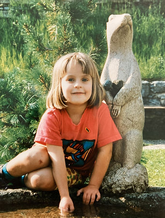 Me in Holland as a child omgg.jpg