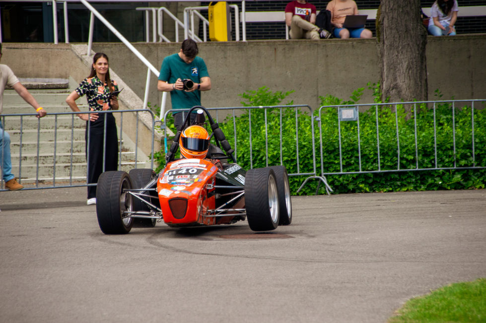 URE19-062