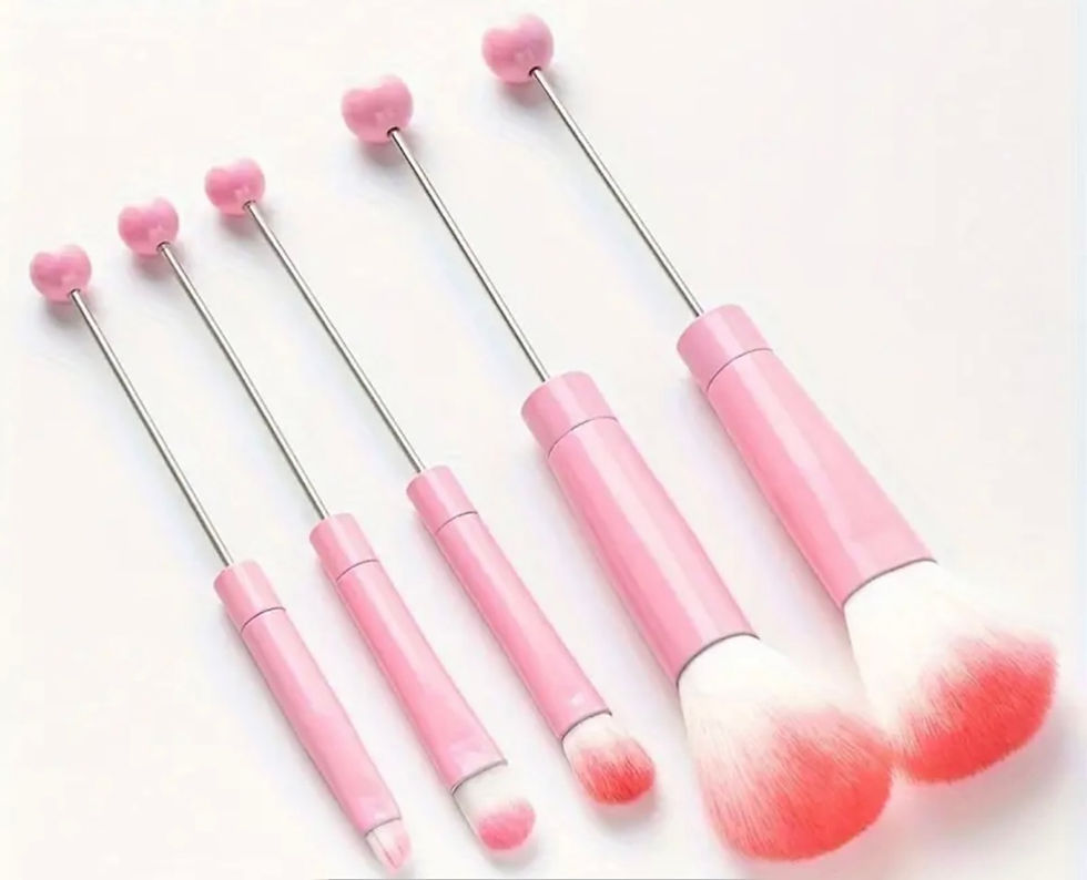 Thumbnail: Beadable Make-Up Brushes