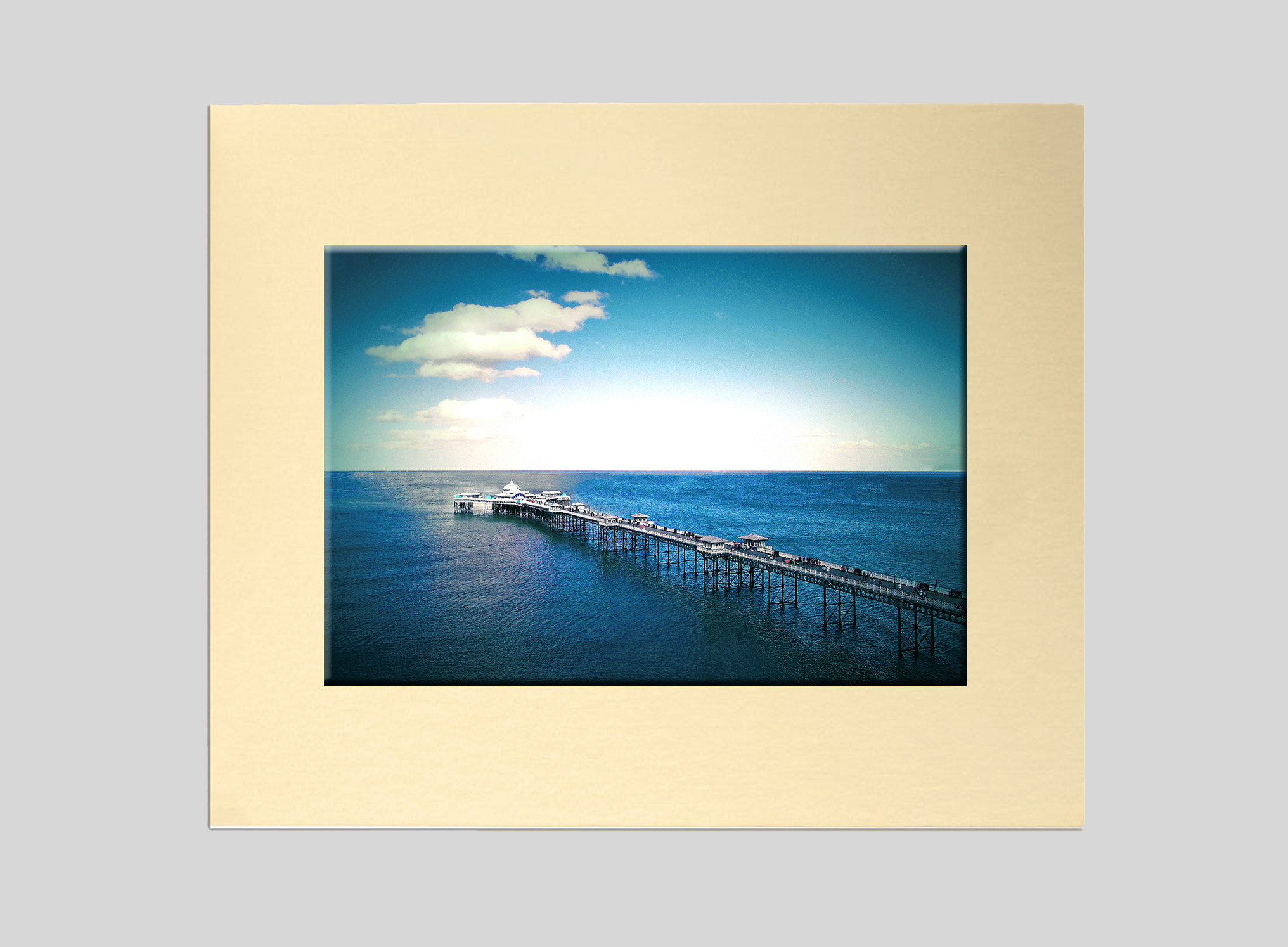 Pier in Colour
