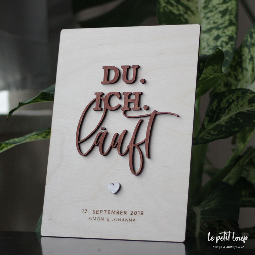 Miniaturbild: Familienschild "DU ICH Läuft" aus Holz / Personalisiert Name Datum