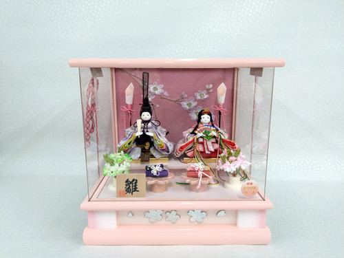 6～7cm人形）お爺さんと、お婆さんの稲扱き(いねこき)脱穀作業