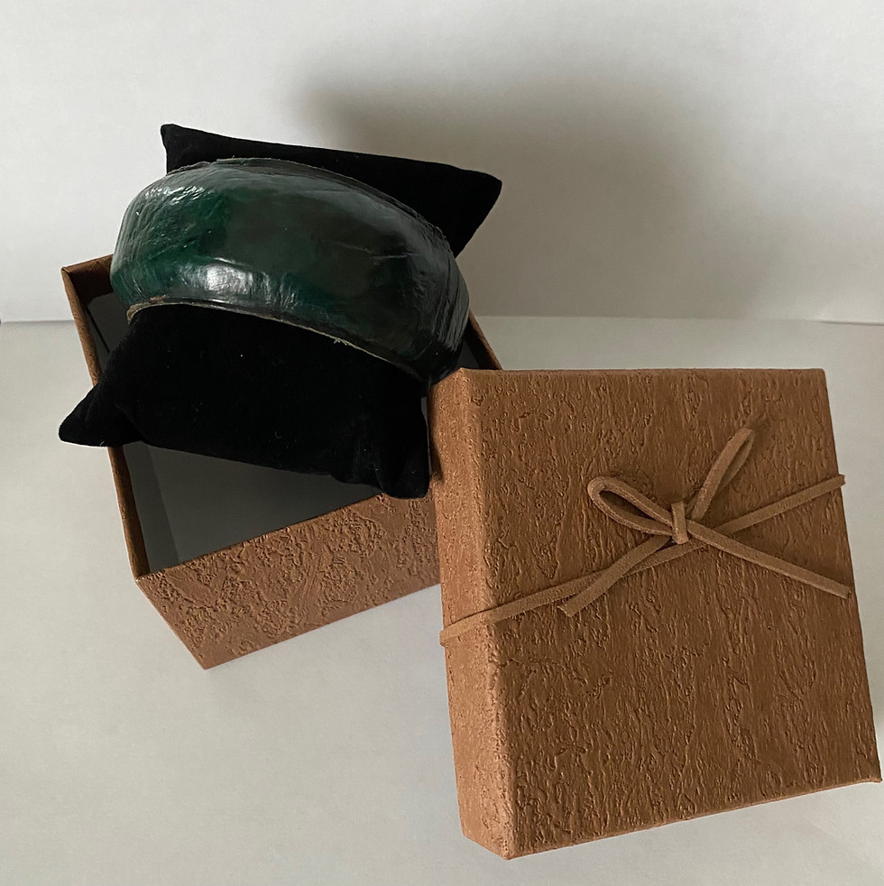 Thumbnail: Crocodile leather bangle dark green
