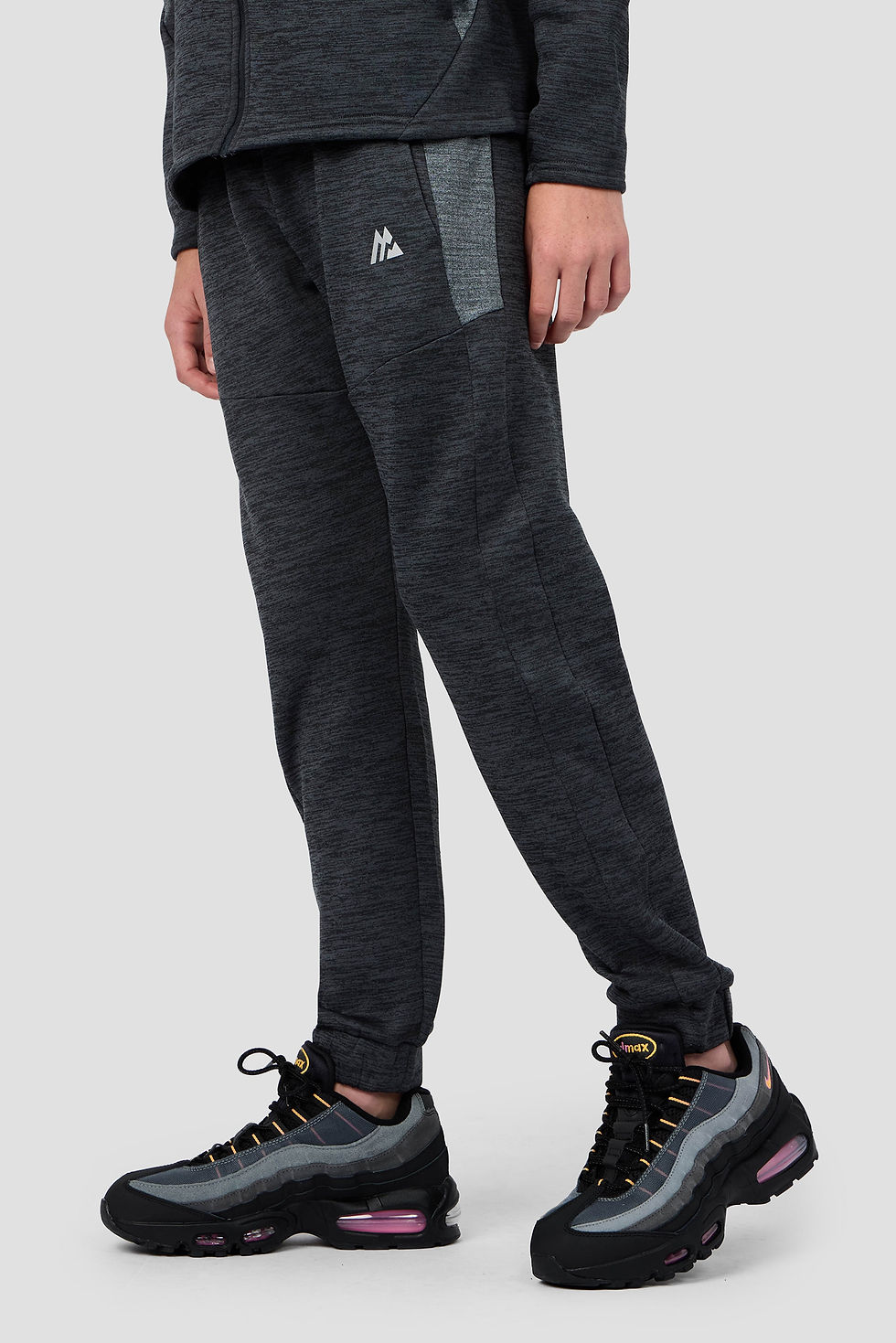 Montirex Boys Vantage Jogger Black front model view