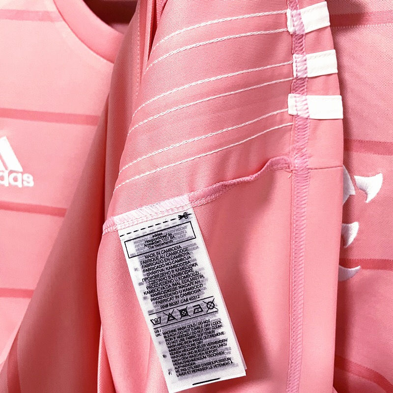 Miniatura: Camisa Flamengo Outubro Rosa 21/22 / Torcedor Adidas Masculina - Rosa